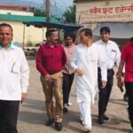 सब्जी मंडी में गंदगी और अव्यवस्थाओं पर भड़के अग्रवाल, अधिकारियों को लगाई फटकार